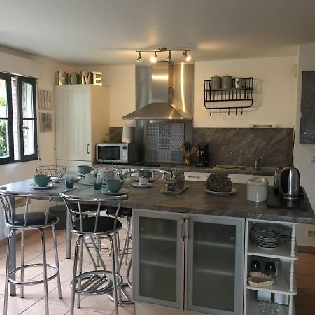Beautiful Ground Floor 2 Bedroom Apartment Honfleur Dış mekan fotoğraf